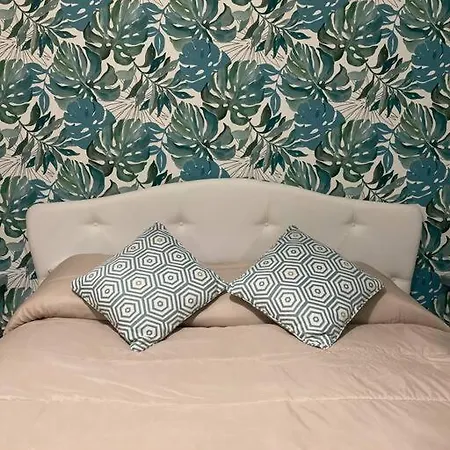 White-apartment Апартаменты