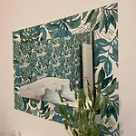 White-apartment Neapel