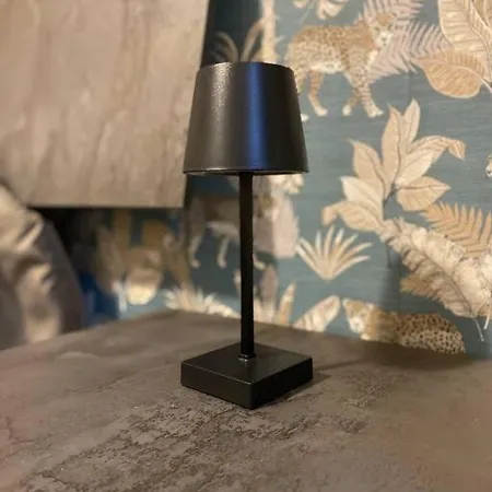 White-apartment Apartment Neapel