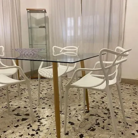 Apartment White-apartment *