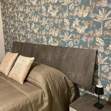 דירה White-apartment נאפולי